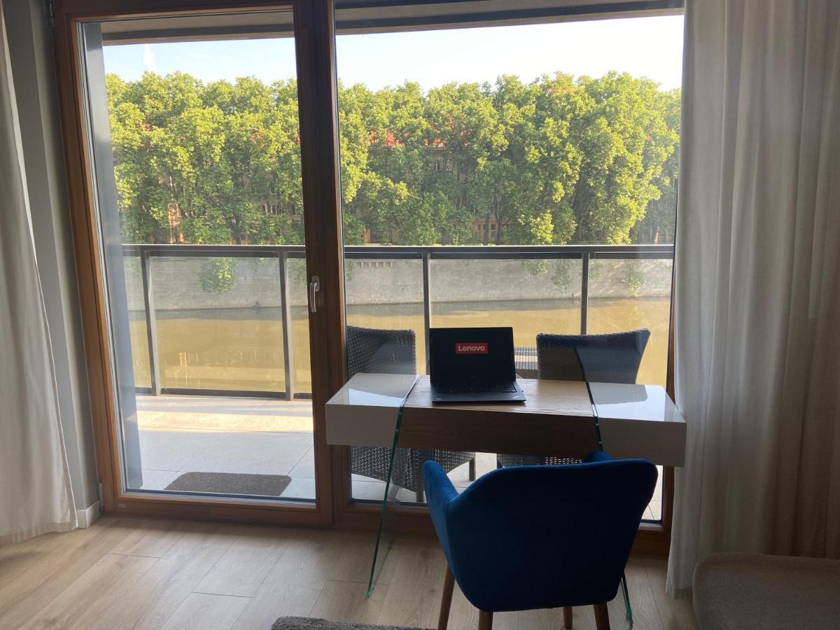 Apartament Studio Z Widokiem Na Odre Bulwary Ksiazece فروتسواف المظهر الخارجي الصورة